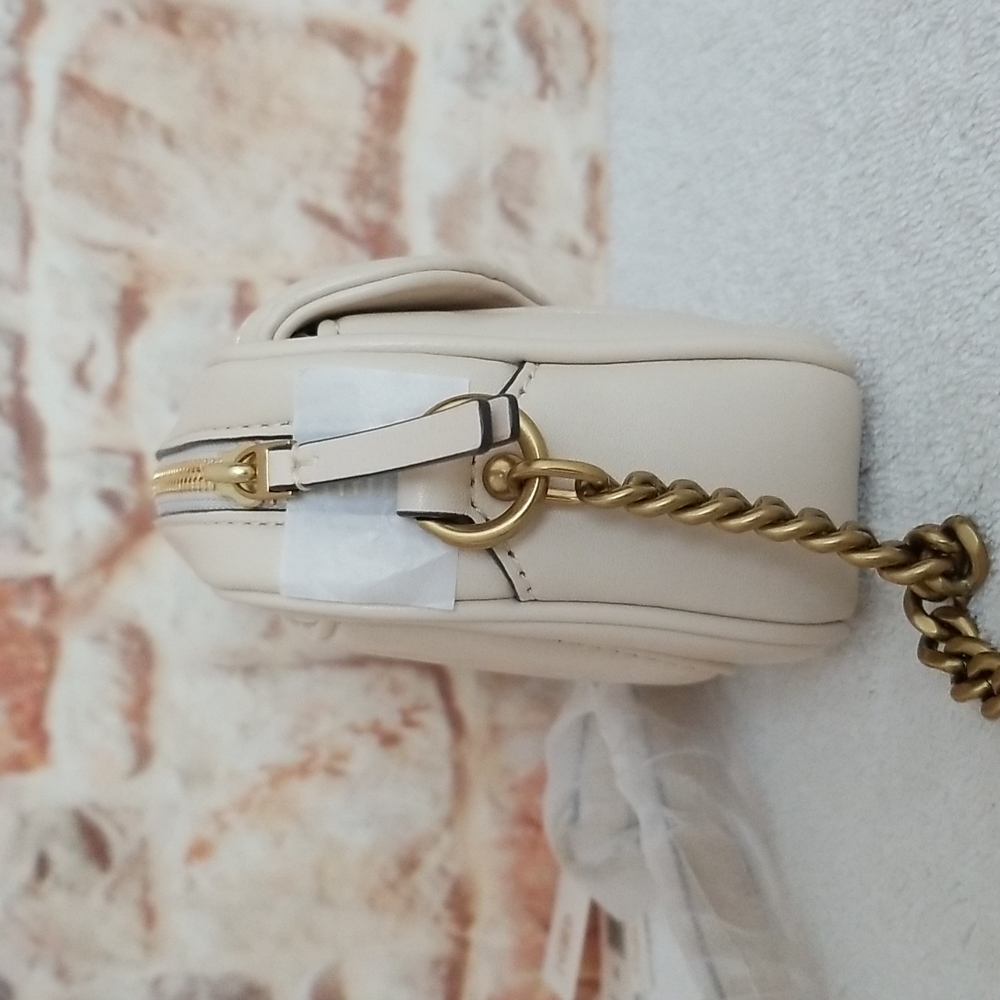 New Tory Burch Mini Kira Quilted Leather Camera Bag - Picture 6 of 14